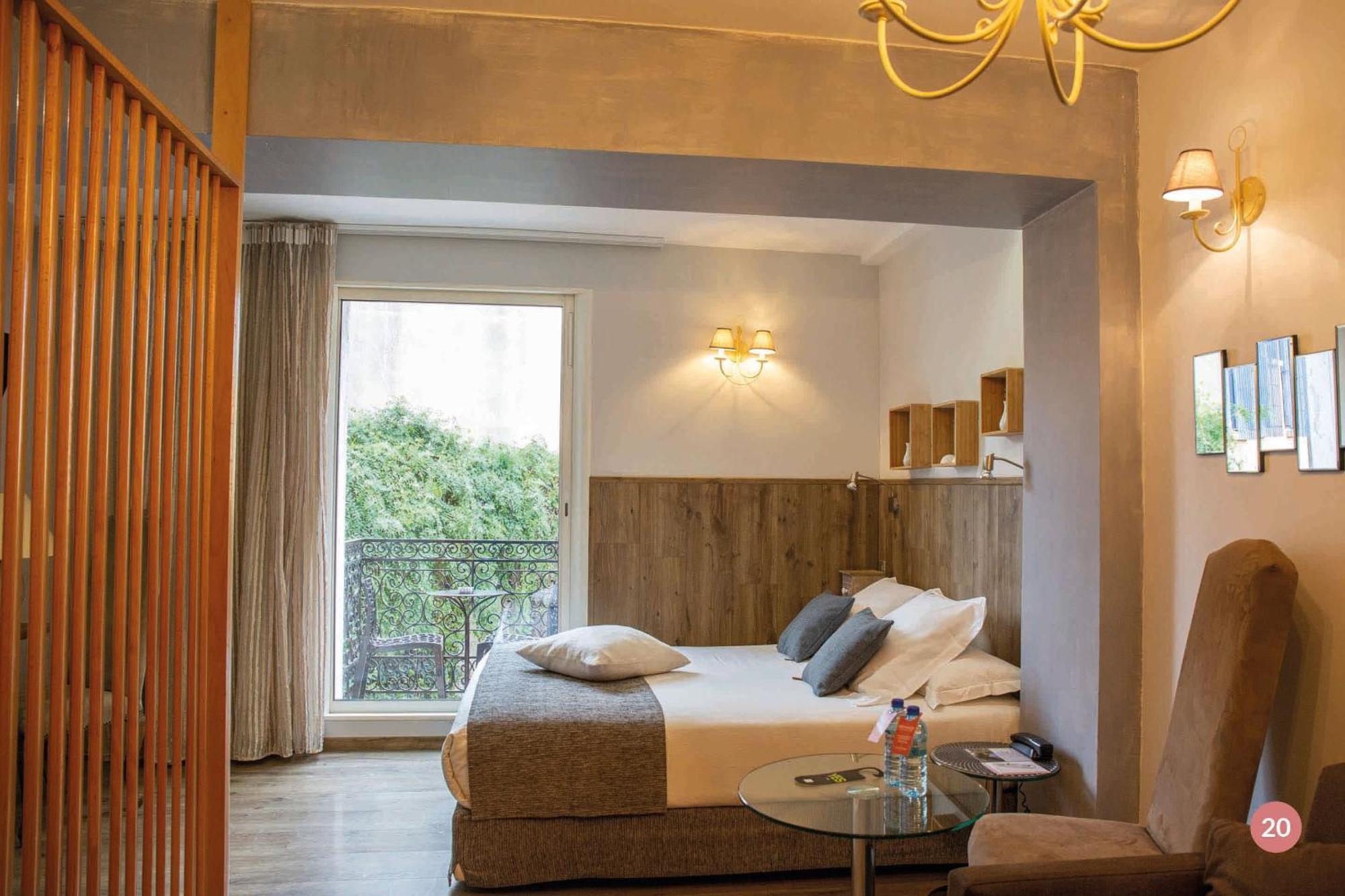 Hotel La Casa Pairal كولِيورْ المظهر الخارجي الصورة
