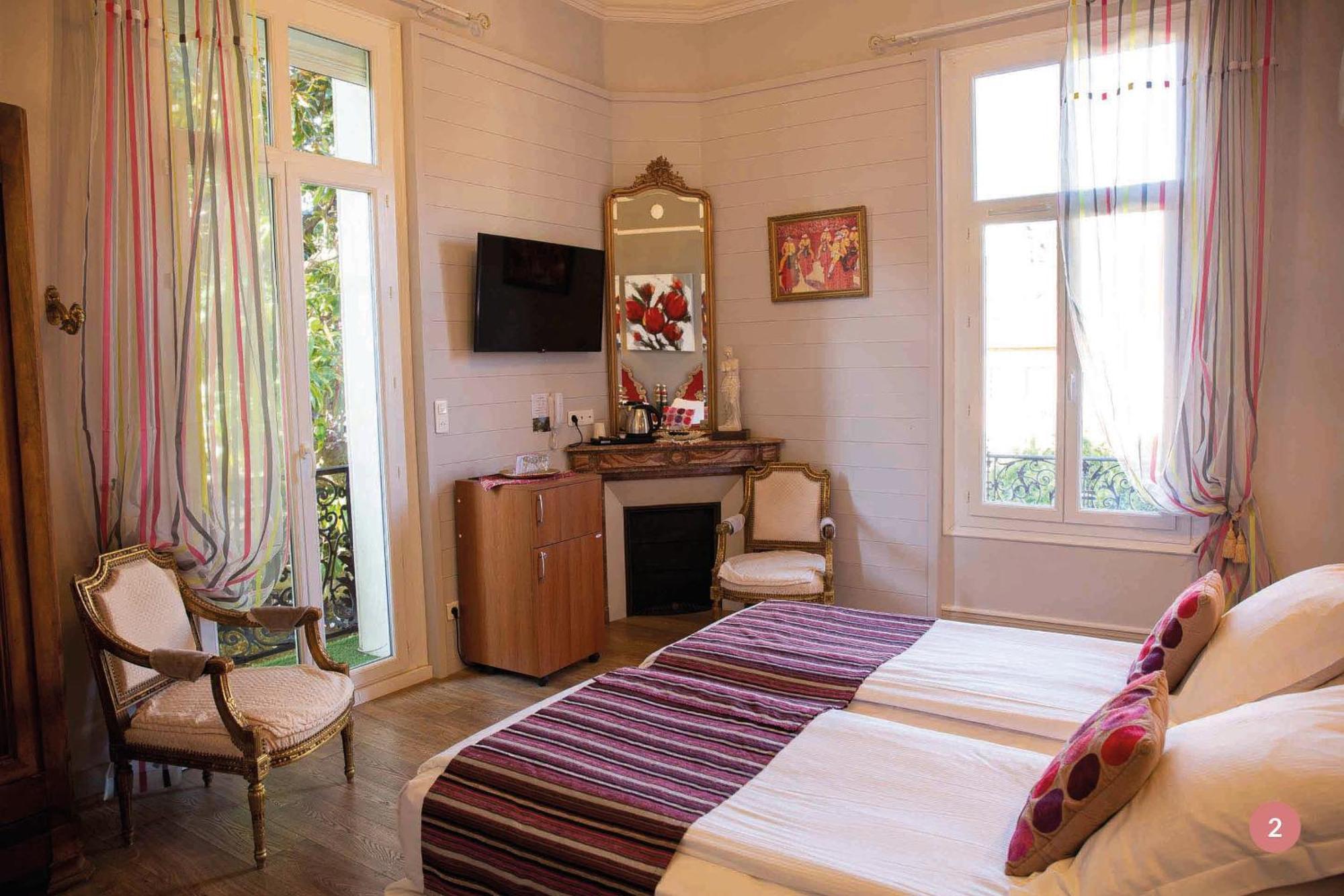 Hotel La Casa Pairal كولِيورْ المظهر الخارجي الصورة