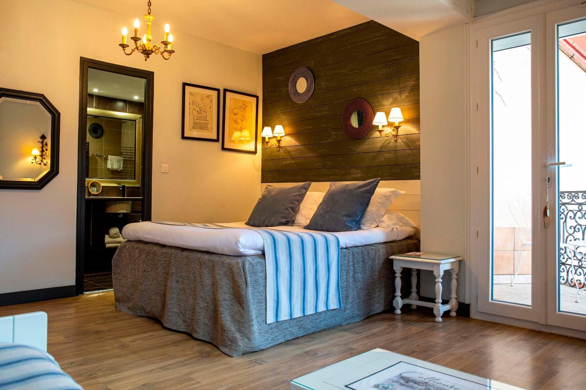 Hotel La Casa Pairal كولِيورْ المظهر الخارجي الصورة